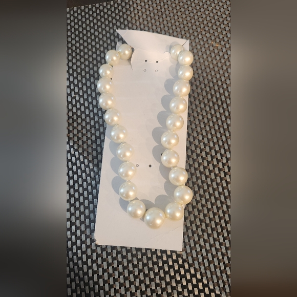 Talbots pearls - Picture 2 of 4